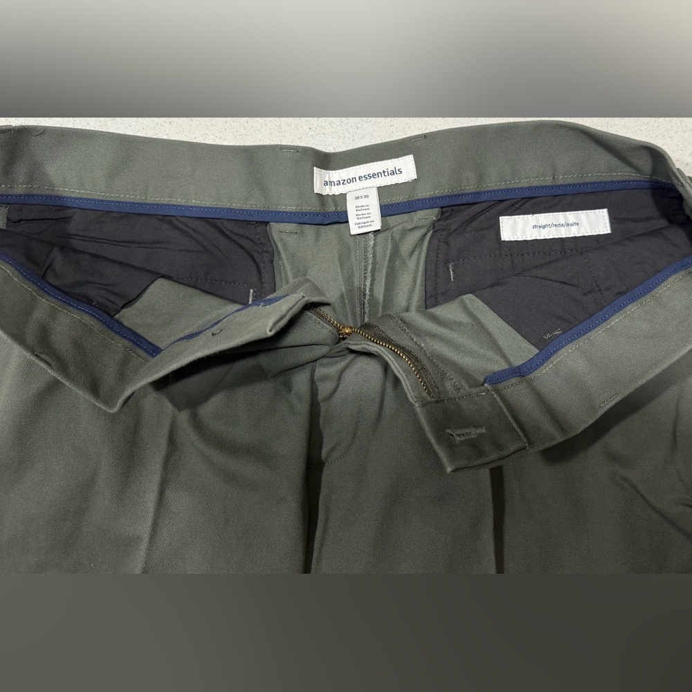 Amazon Essentials Men's Olive Chinos